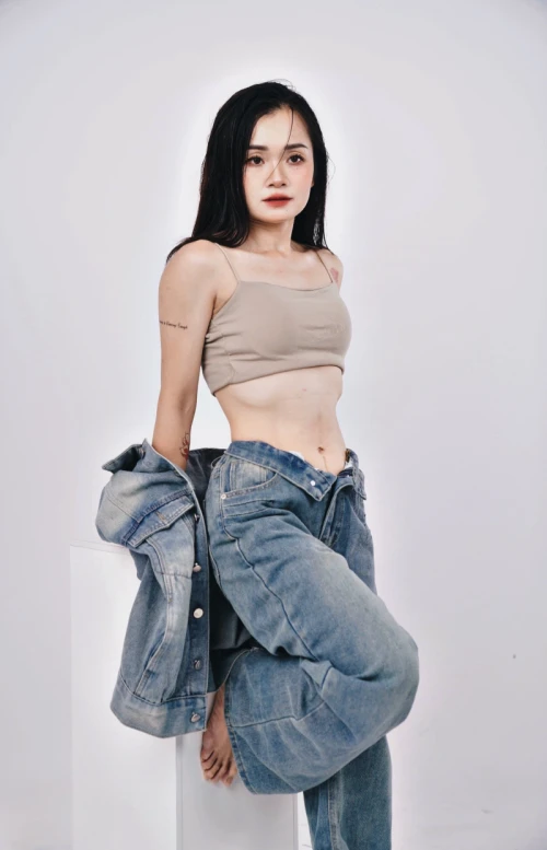 Đinh Thị Huyền Trang 