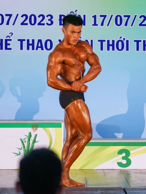 Nguyễn Đức Mạnh 