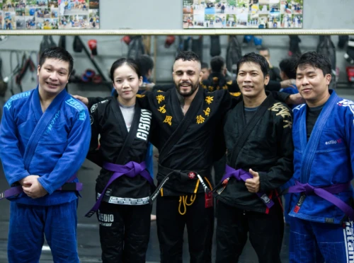 Hình ảnh hoạt động