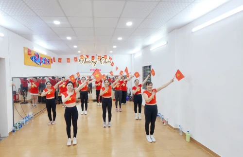 Hình ảnh hoạt động