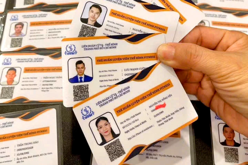 Thẻ Huấn luyện viên của liên đoàn cử tạ thể hình TPHCM